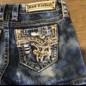 Nwot size 26 rock revival shorts